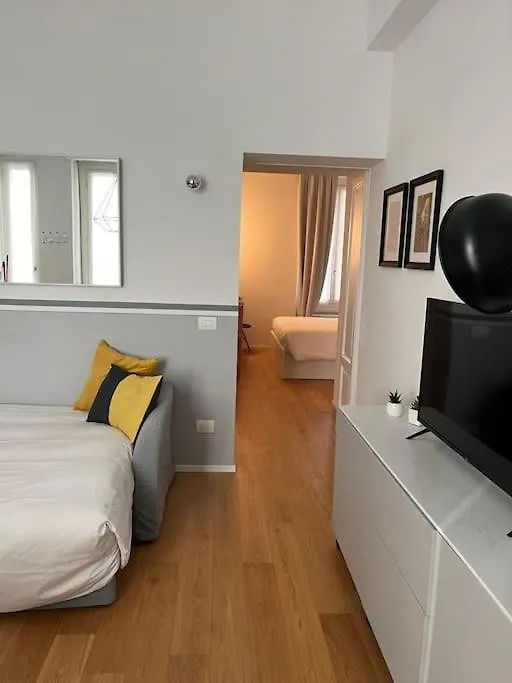 Bilocale Di Charme Apartment Milan